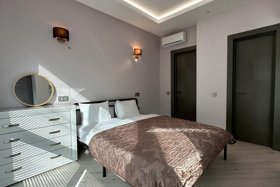 Дизайнерская евродвушка 296