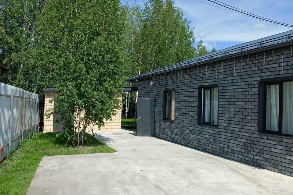 Уютный дом с баней