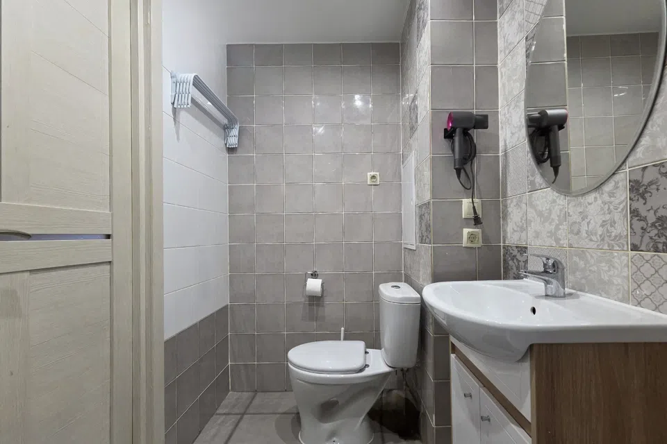 Студия-квартира RoomOnDay в ЖК Саяны-Парк.