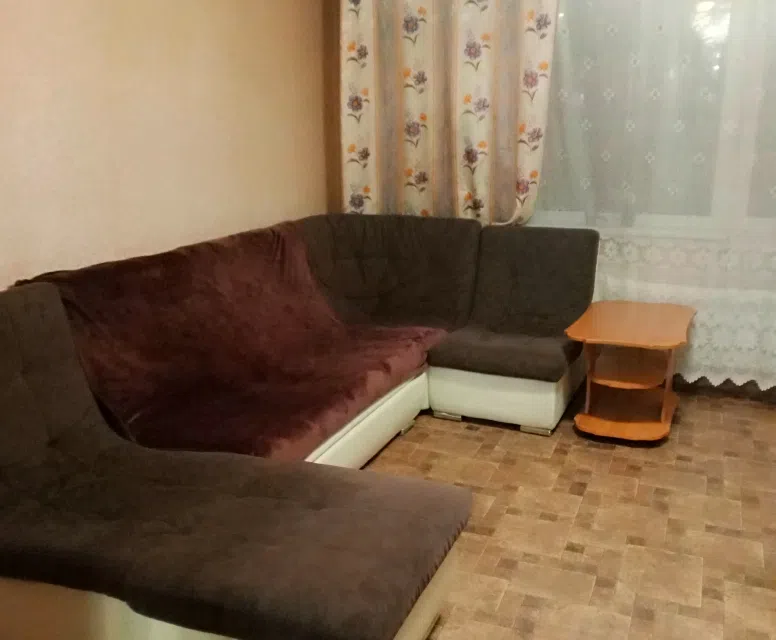 Квартира рядом с ДК КРАЗА