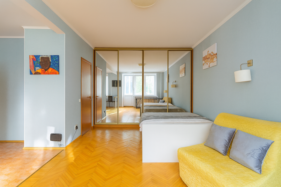 Просторная студия на Ленинградском проспекте