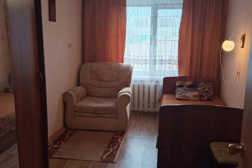 3х.комн.кв.рядом с Ж.Д. вокзалом.