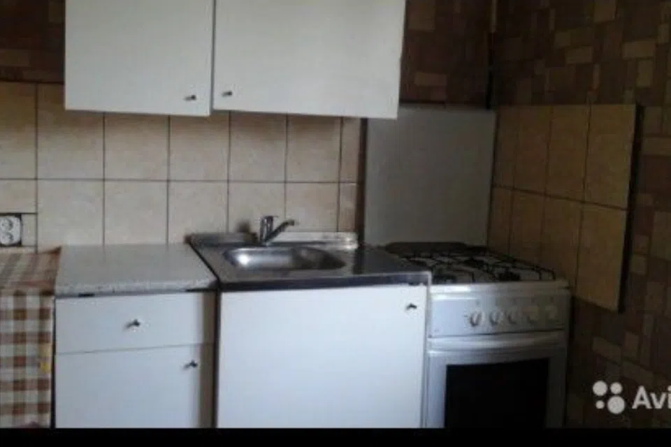 Уютное жильё у городского озера 