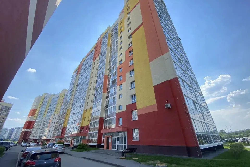 Квартира Сибирь House рядом с теннисным кортом и парком