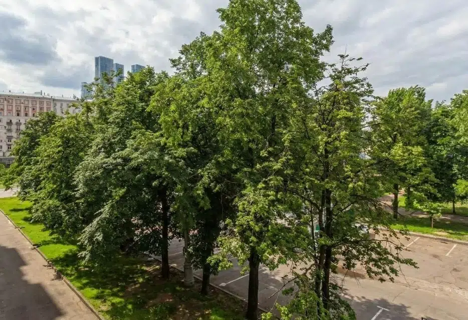Уникaльные aпаpтaменты в лeгендарной гoстиницe