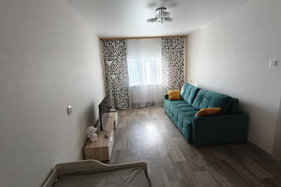 1-к. квартира, 36 кв.м в спальном районе