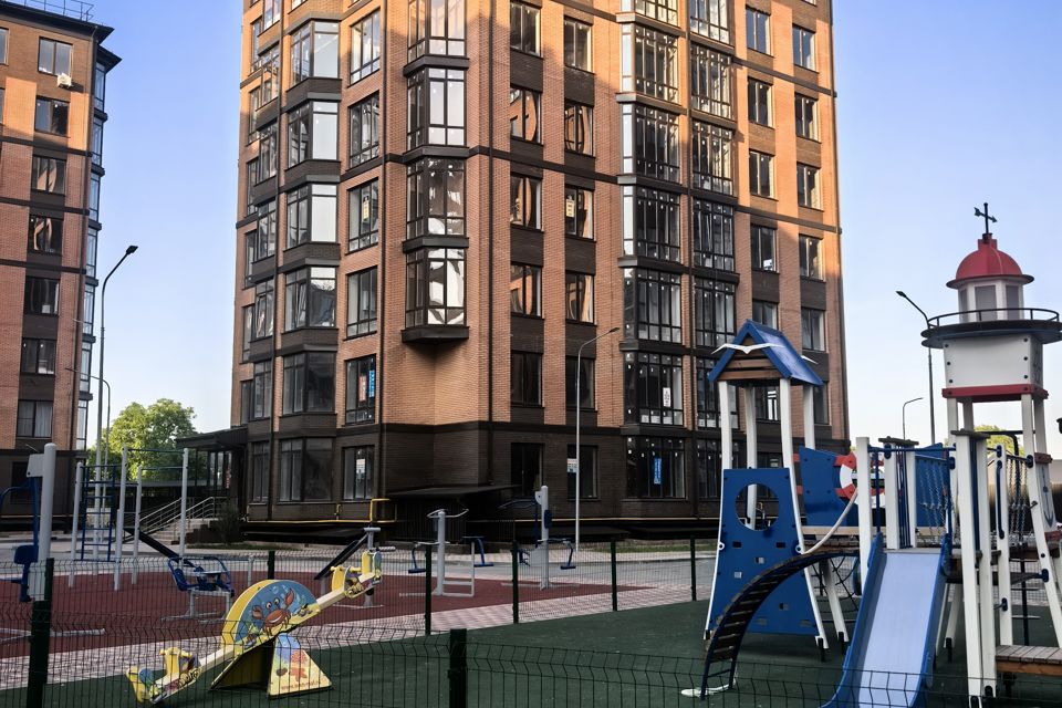 Уютная квартира рядом с озером и живописным парком.