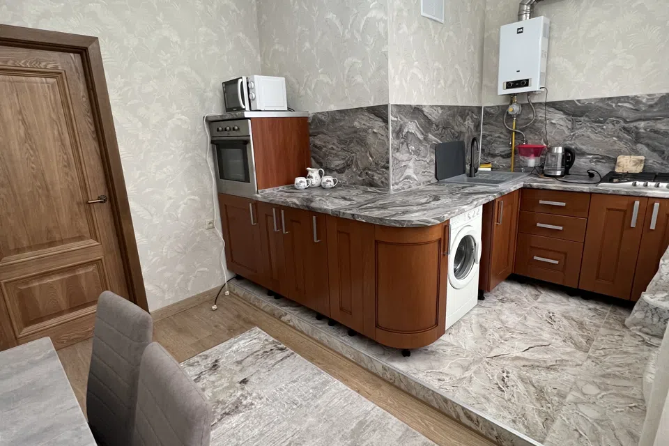 квартира в центре города, рядом с вокзалом и пляжем