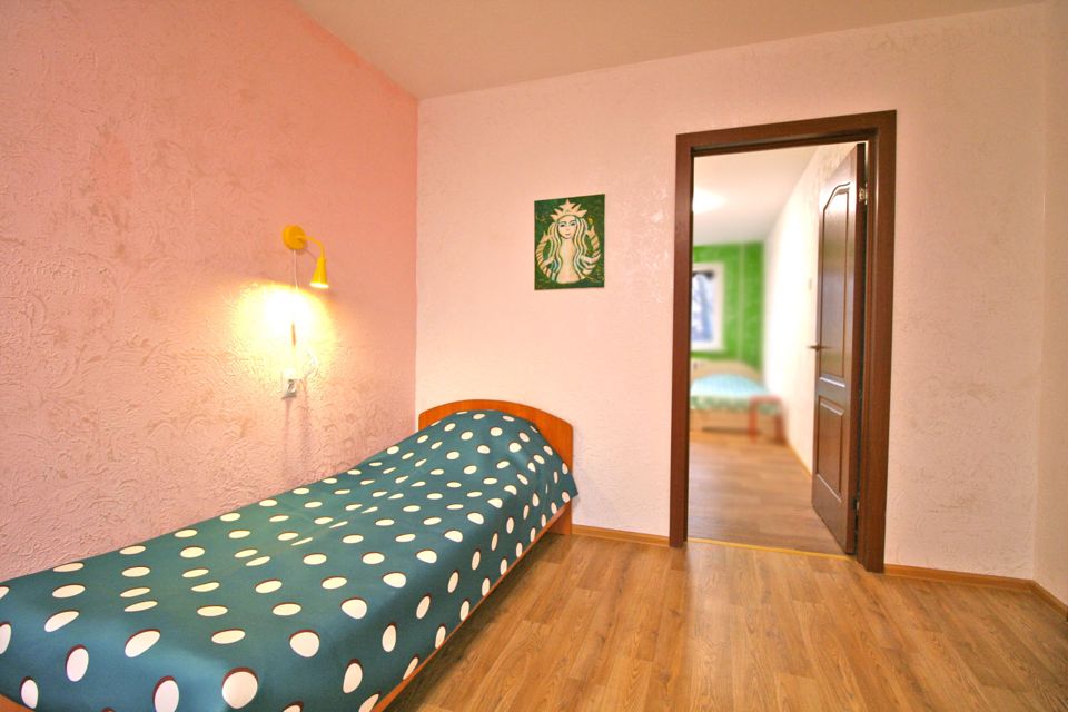 Петровская 2к.кв в центре - Вдохновение - Посуточно Кириши 