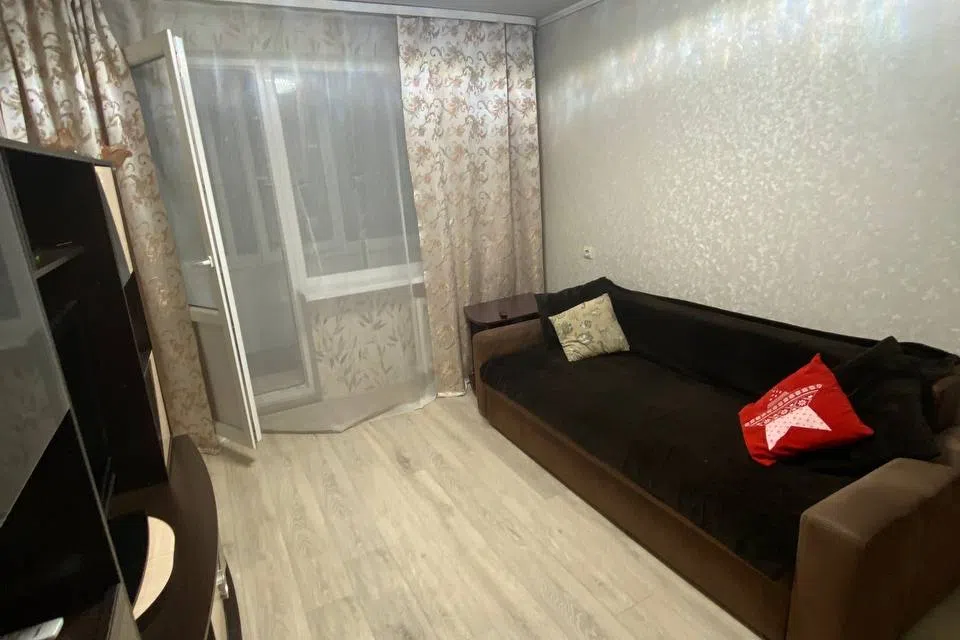 Апартаменты на Баграмяна 10
