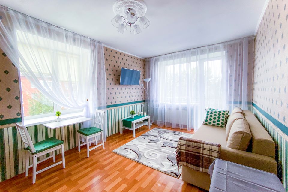 Квартира около РИАцентра, КузГТУ и Площади Волкова. 6 мест