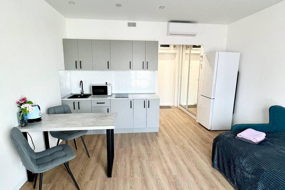 Art Life Apartment Novohokhlovskaya