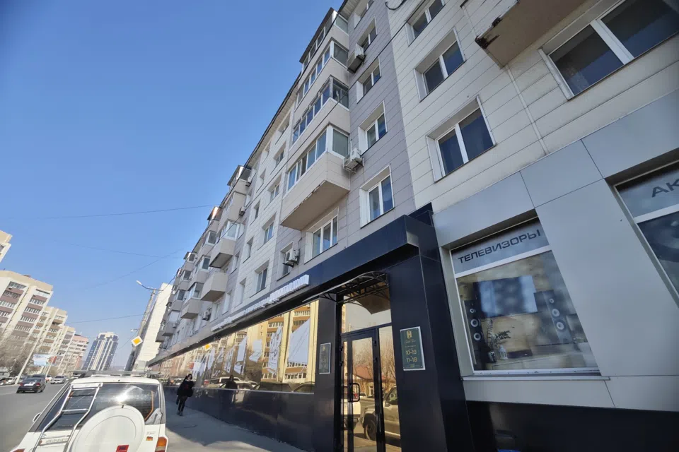 2-х комнатная квартира в центре города, у моря