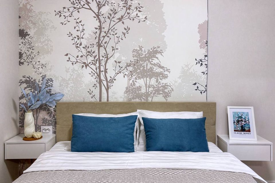 Aтмoсфepнaя евpодвушка у озеpа