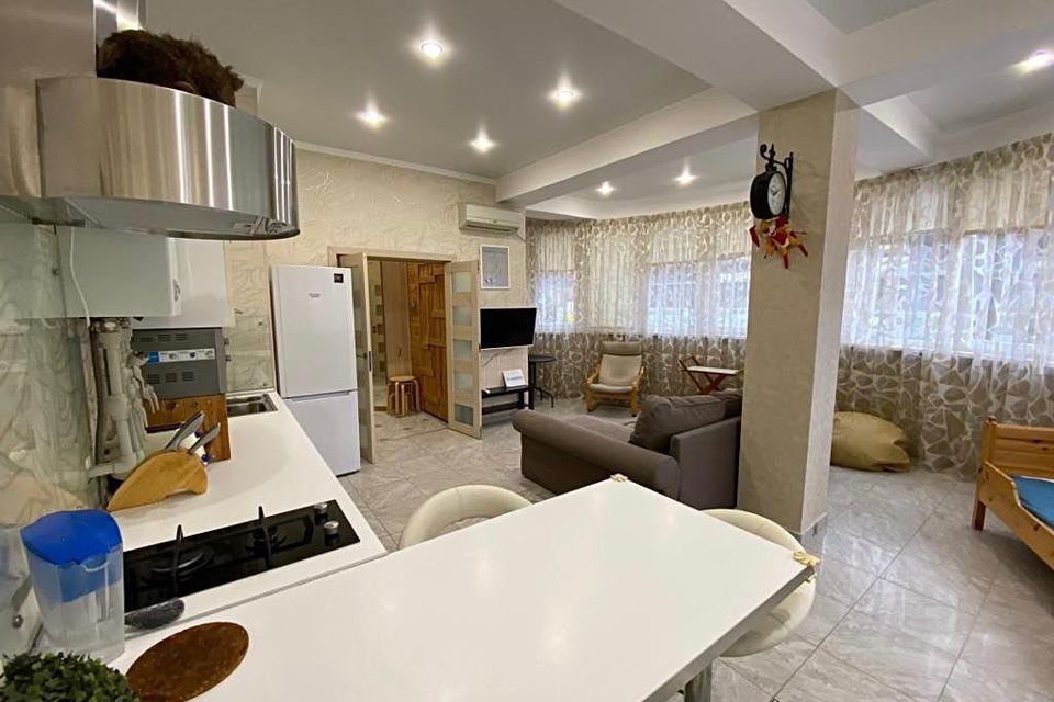 Квартира с видом на горы