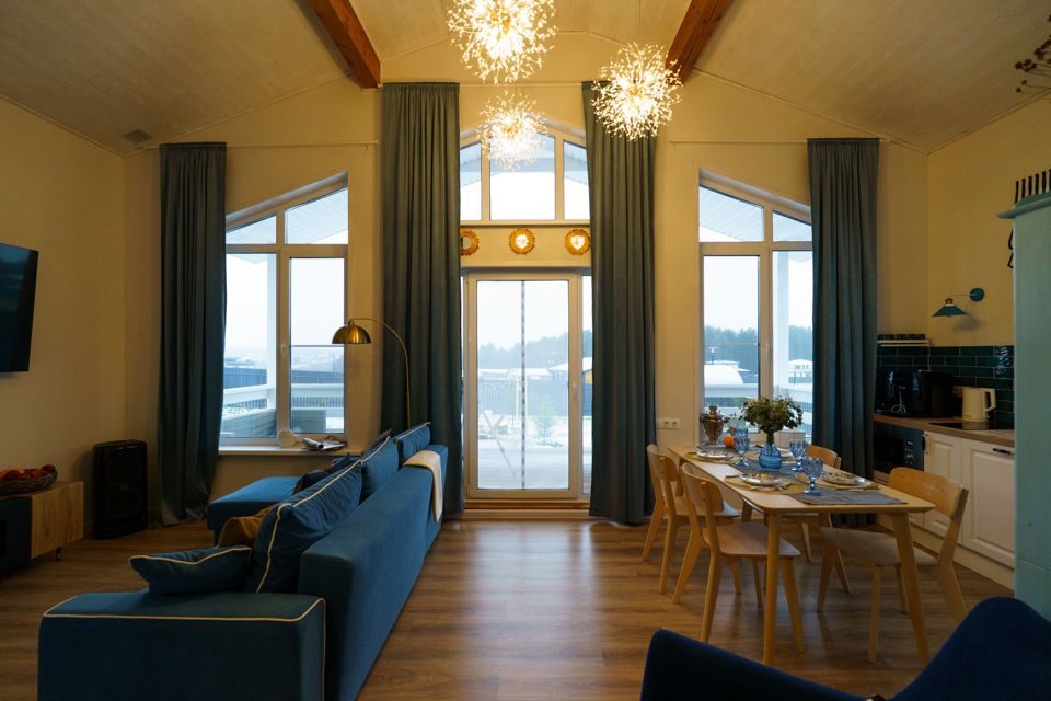 Дом с баней у реки