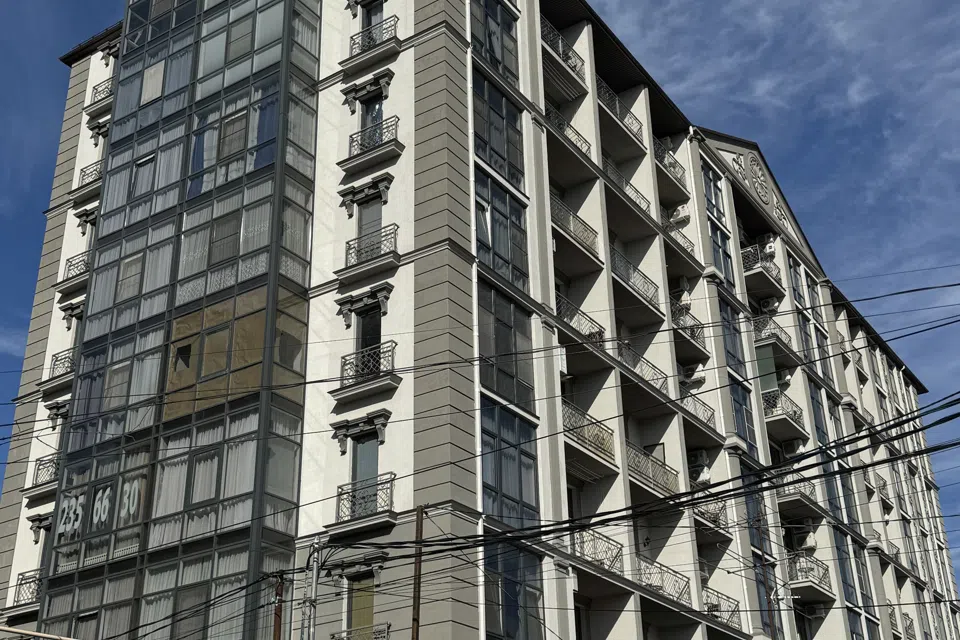 Евро двушка в центре Адлера