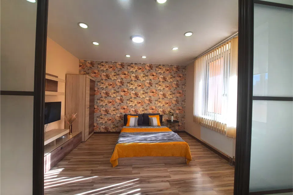 Loft Studio 1-комнатная квартира 35 кв.м с лоджией