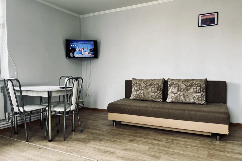 Квартира-студия 50м, 3 кровати