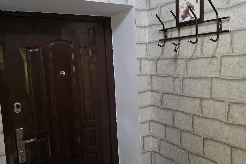 Однокомнатная сталинка в центре города




