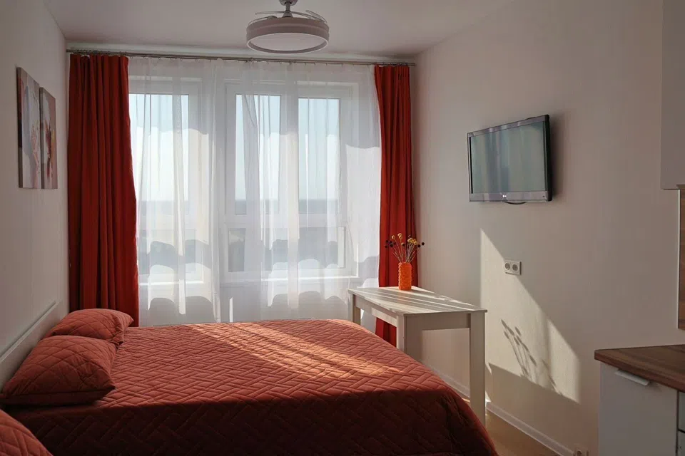 Студ.Стрелковский, Студия, 32 м², 2 кровати, 3м,