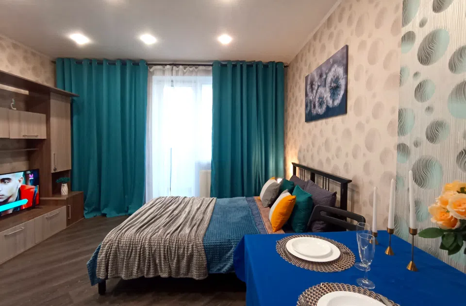 Loft Studio Cветлая студия 30 кв.м с застекленной лоджией