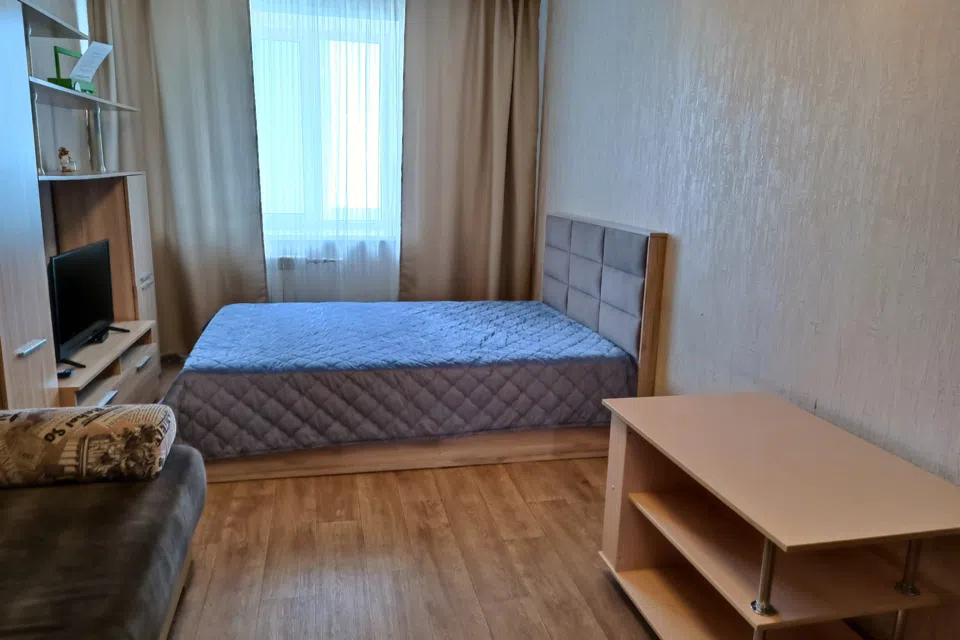 Павловский тракт 203,Аэропорт , Теплый рынок, аквапарк 