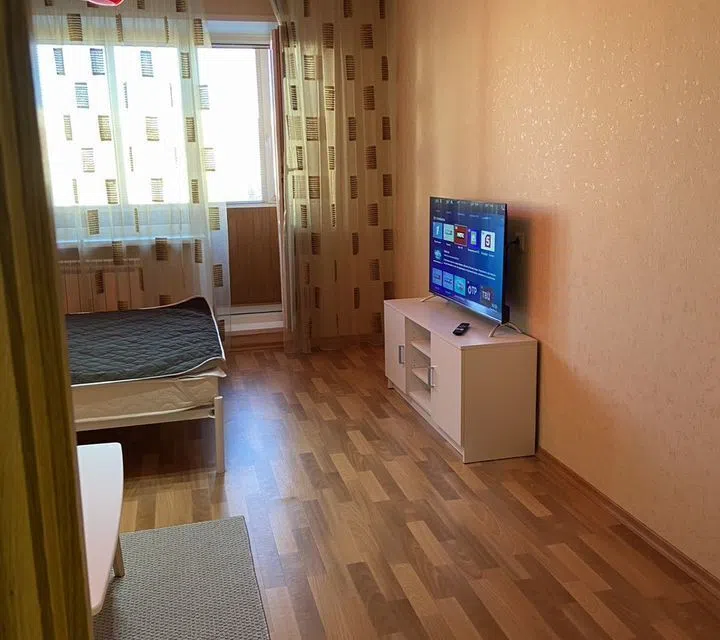Уютная квартира в 16-м микрорайоне, 23