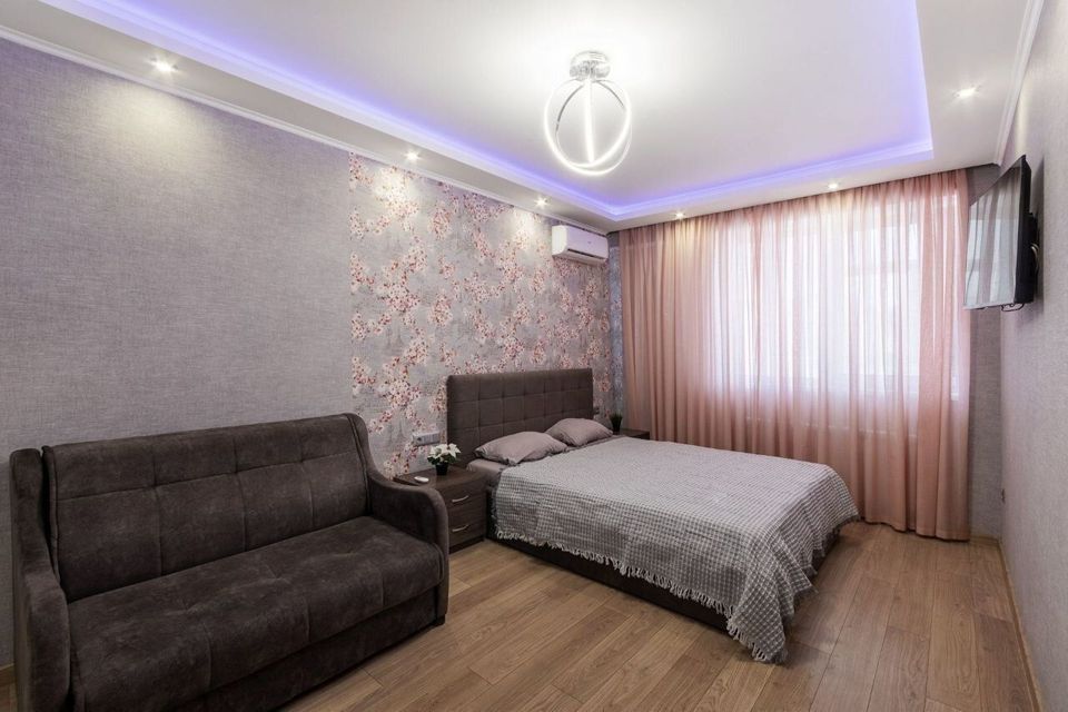 Квартира в нoвoм доме рядом с вокзалом