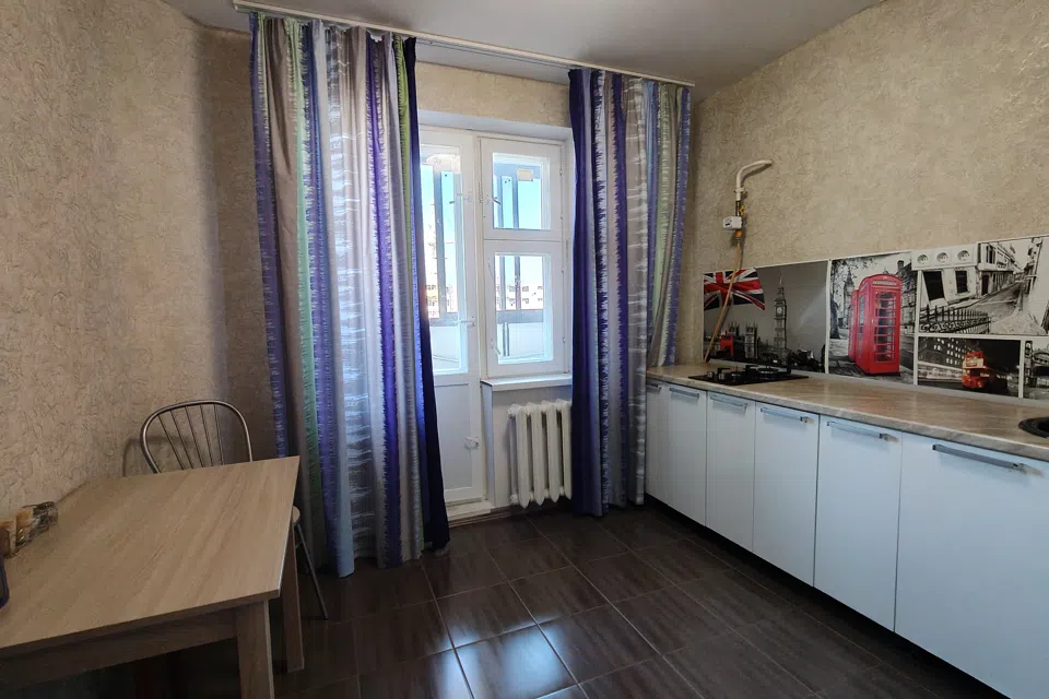Рядом с Аквапарком