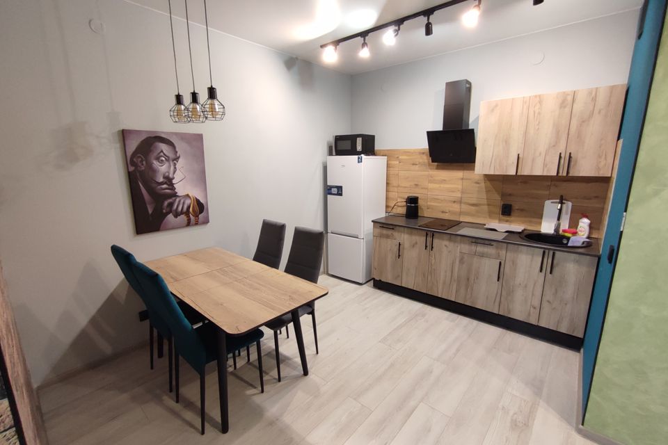 Уютная Евродвушка в районе ДКЖ. 