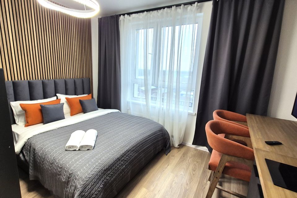 Современная студия на высоком этаже