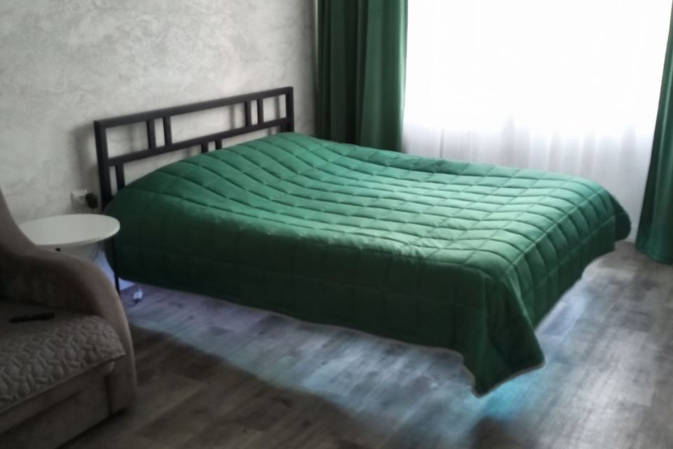 Квартира с парящей кроватью