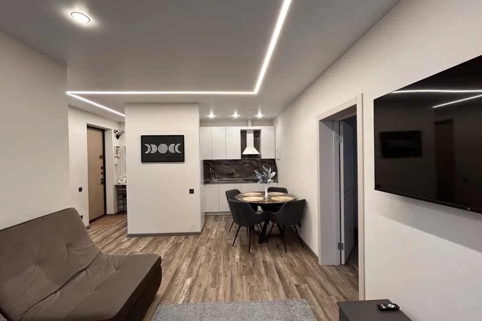 2 комнатная  квартира в Европейском, недалеко от аквапарка