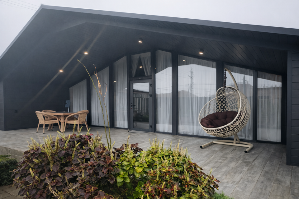 Уютный коттедж в живописном поселке Хазар