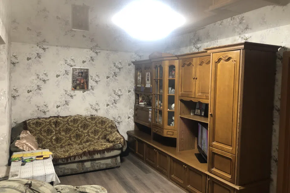 Уют на 40 лет ВЛКСМ, 72