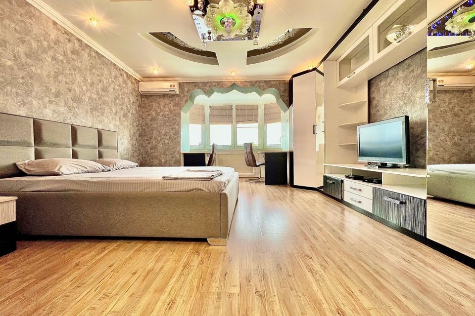 Трехкомнатная квартира на ул. Мира у трк Столица