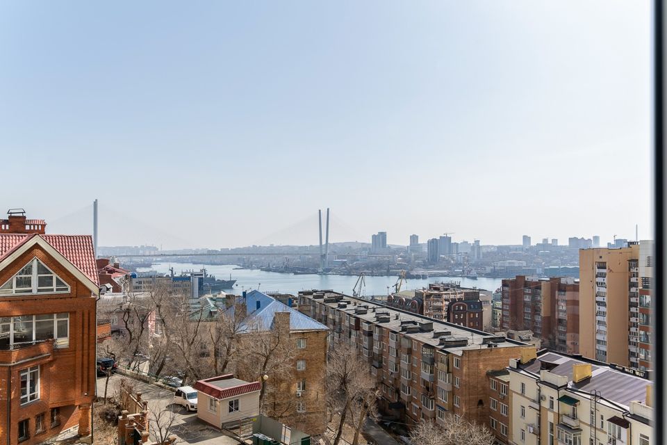 Премиальная квартира с видом на Мост и море
