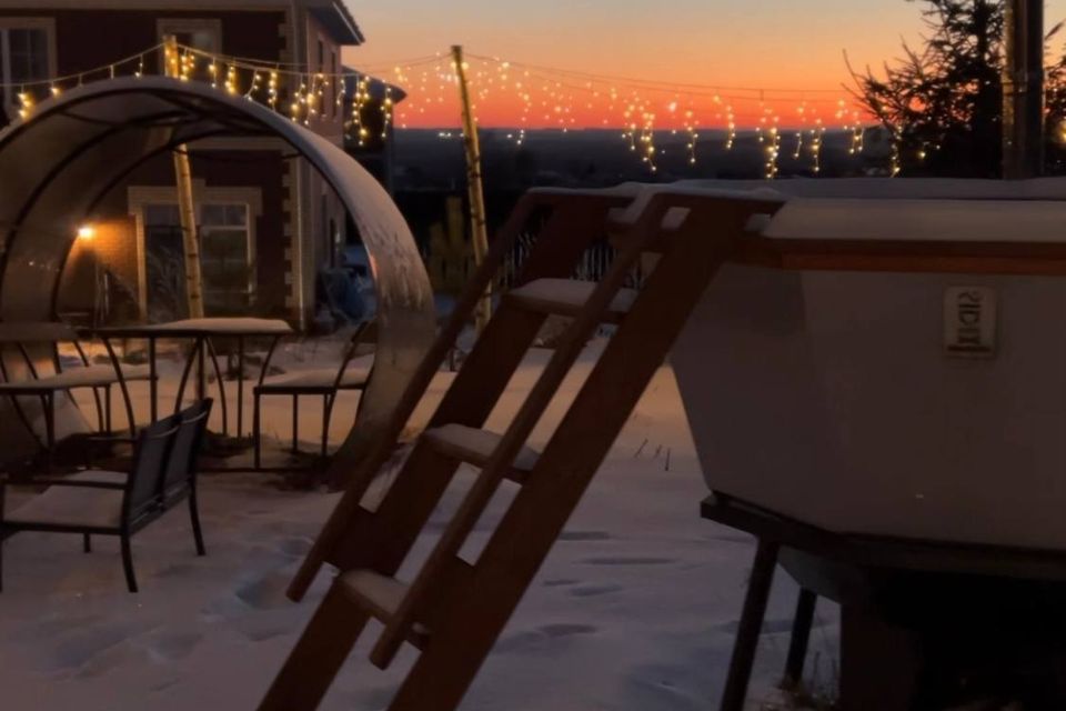 Коттедж два этажа с чаном 