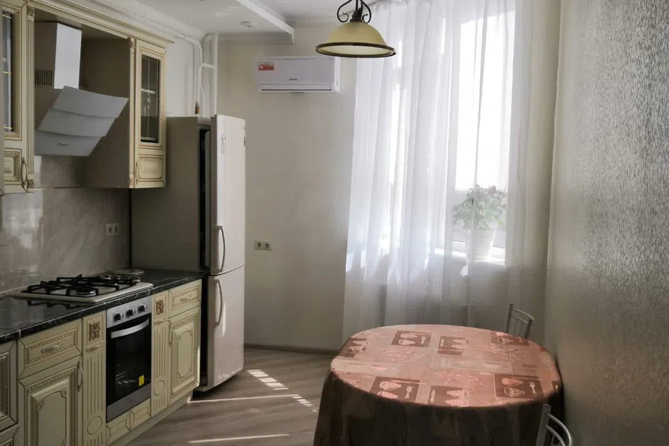 1-комн. посуточно 2500, Анапа.