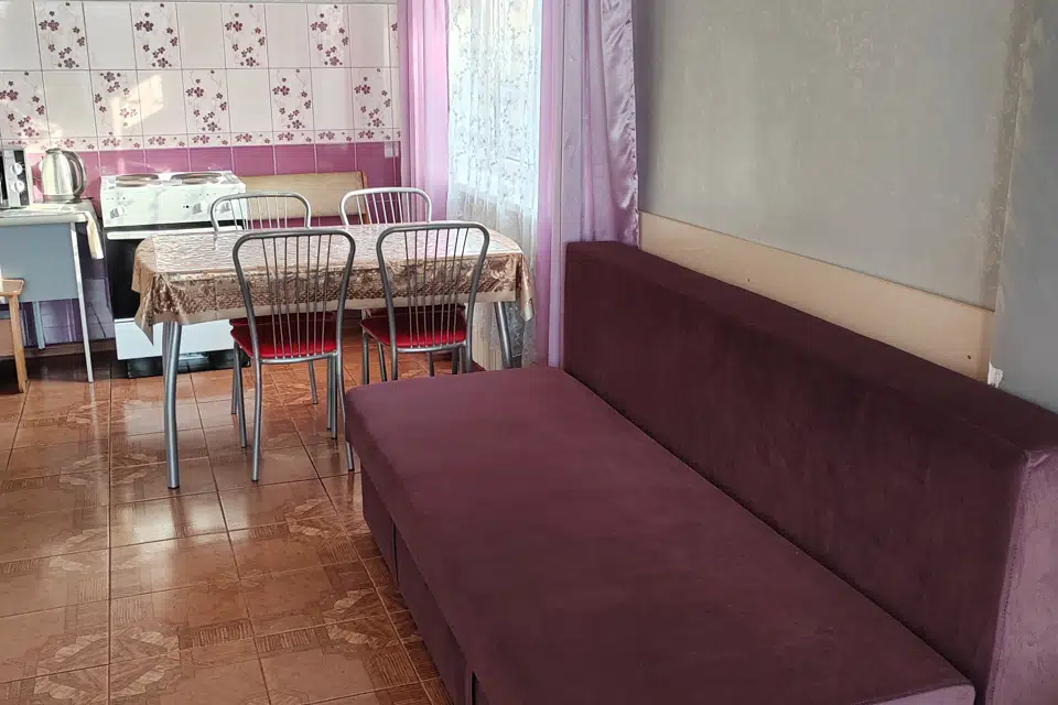 Квартира большая до 10 человек, возможно на длительный срок 