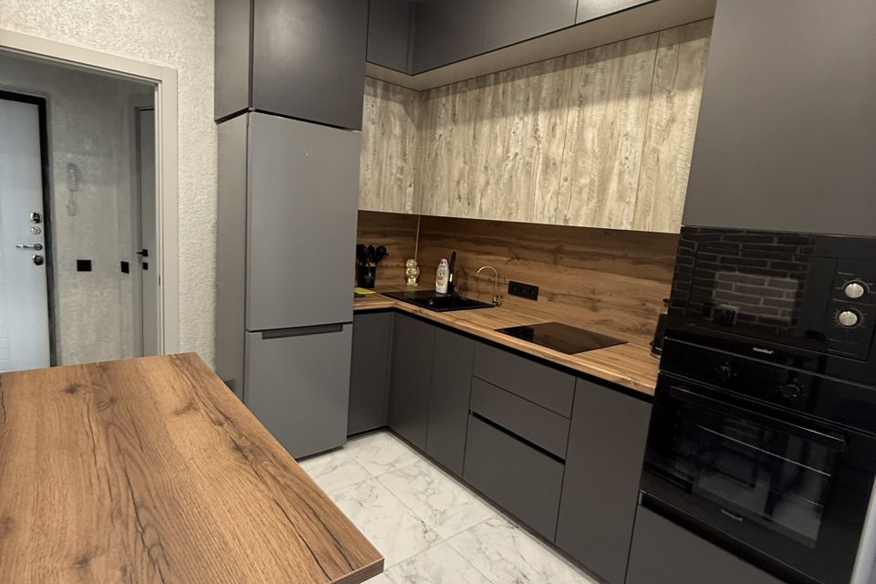 Квартира с дизайнерским ремонтом на берегу водохранилища.