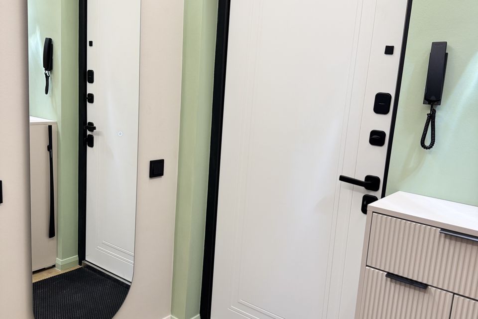 Современная квартира с видом на горы