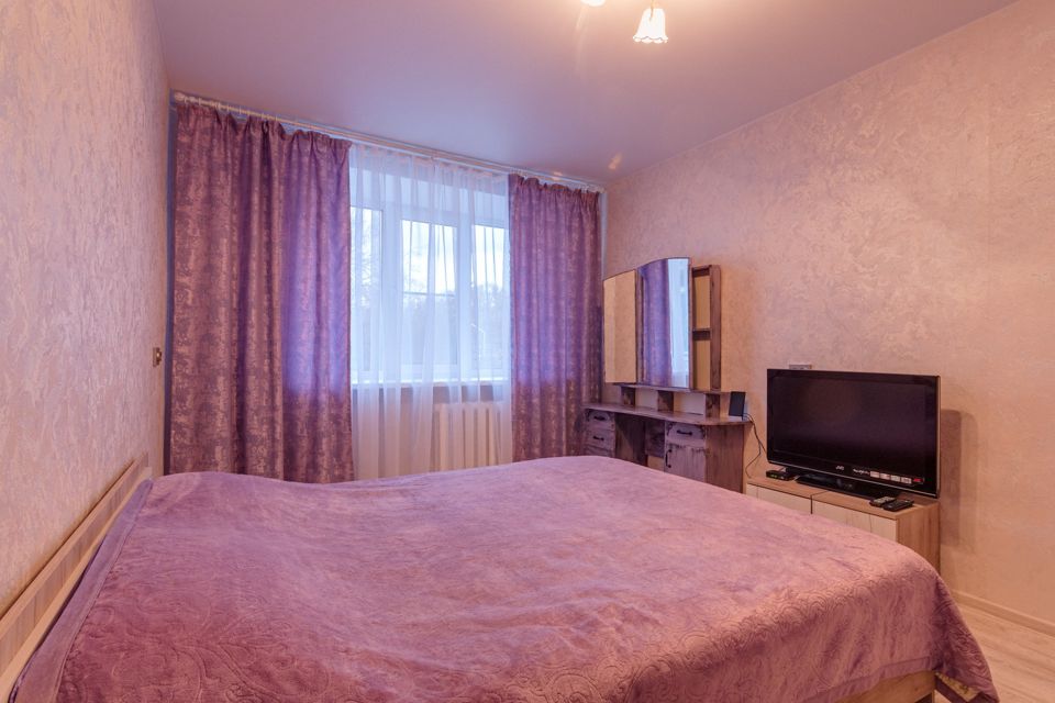 Чистая и уютная двухкомнатная квартира, 2 кровати.