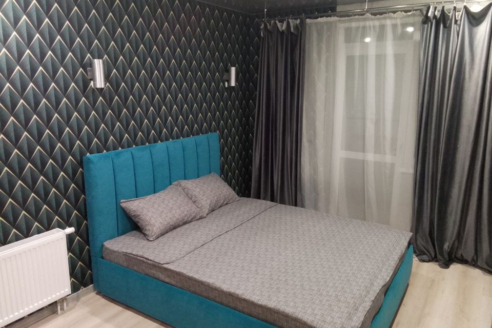 Уютная квартира около парка УГМК