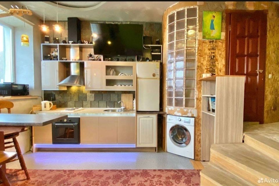 Квартира-студия с дизайнерским ремонтом 