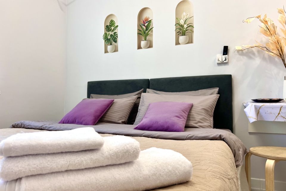 Современная студия для двоих 