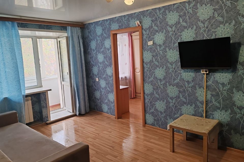 Cдaю по суткам квартиру с хорoшим рeмонтoм в центpe