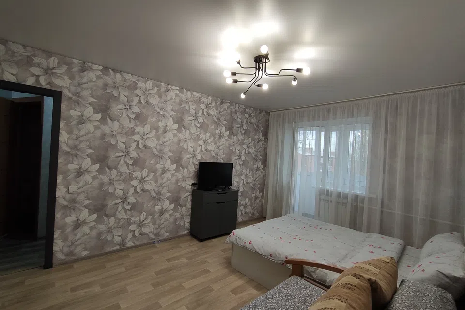 1 квартира в Микрорайоне-3 район гипермаркета Лента