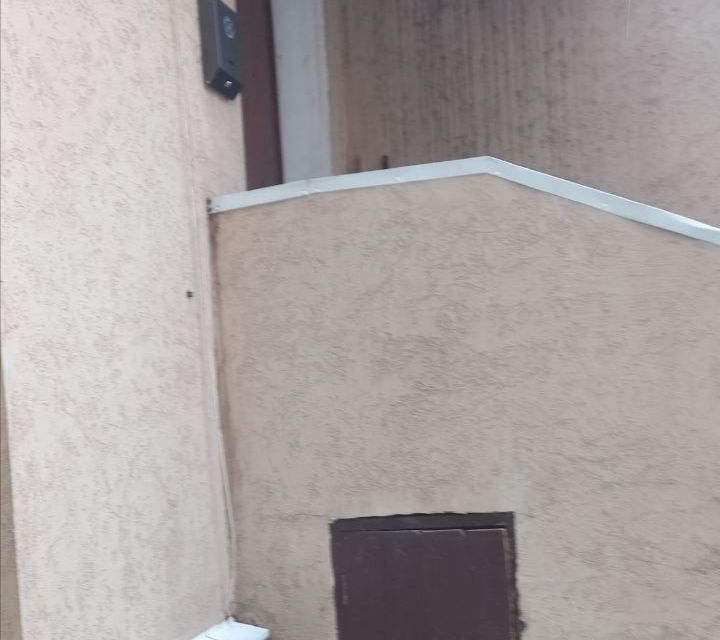 Квартира в Сталинском доме в самом центре города.